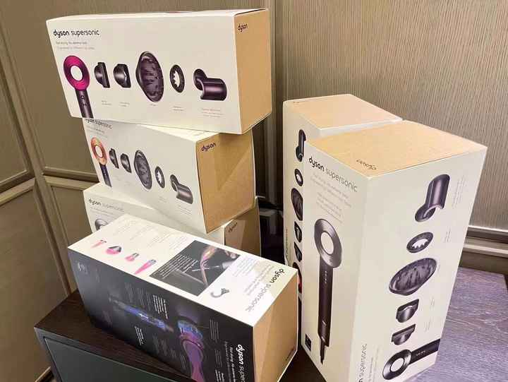 Salon Dysons Supersonic Hair Dryer With Accessories for Dysons Supersonic Hair Care - Image 4